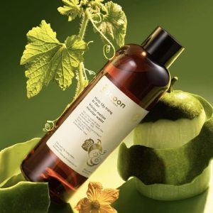 Nước tẩy trang bí đao